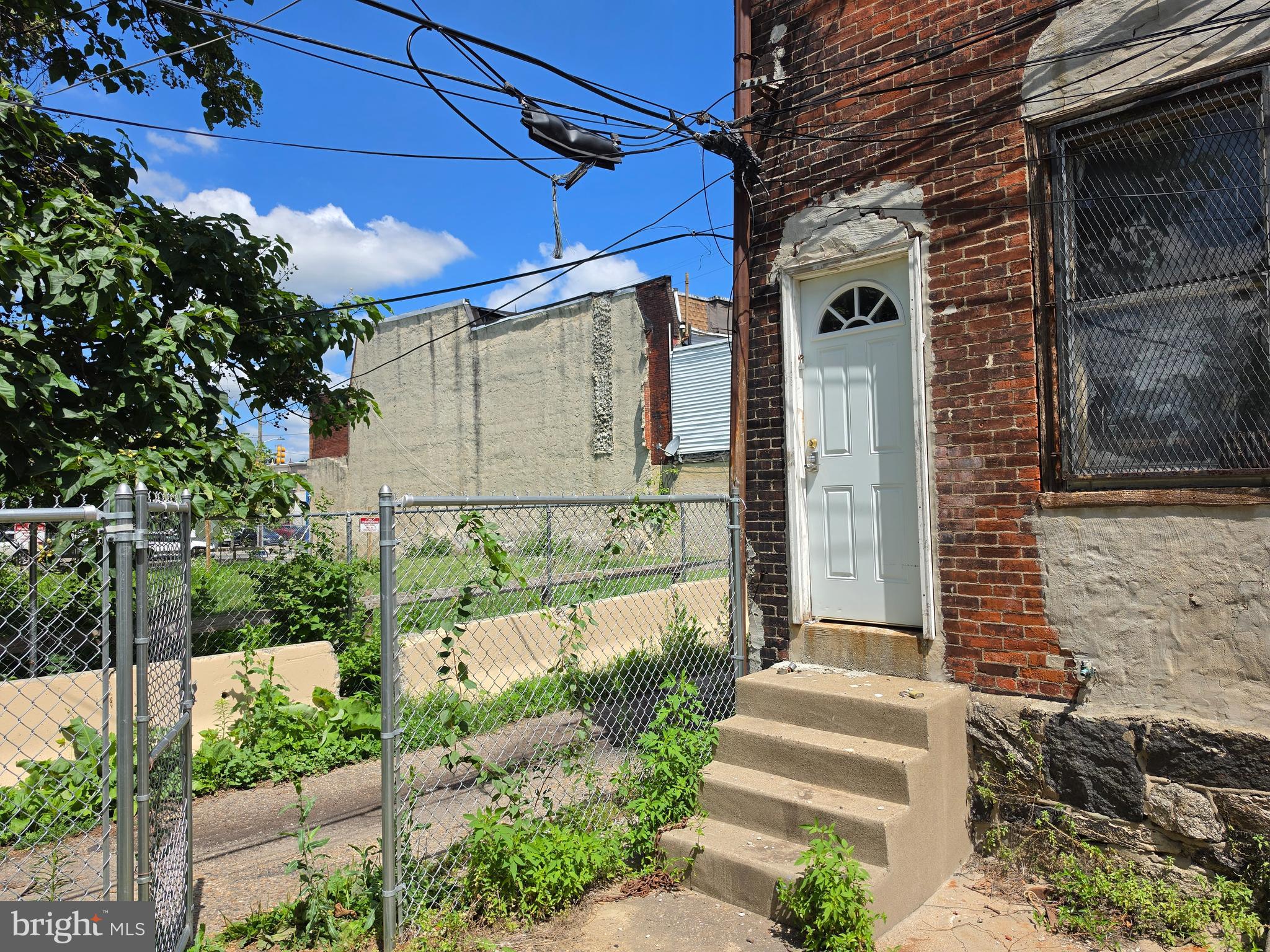 5138 ARCH STREET