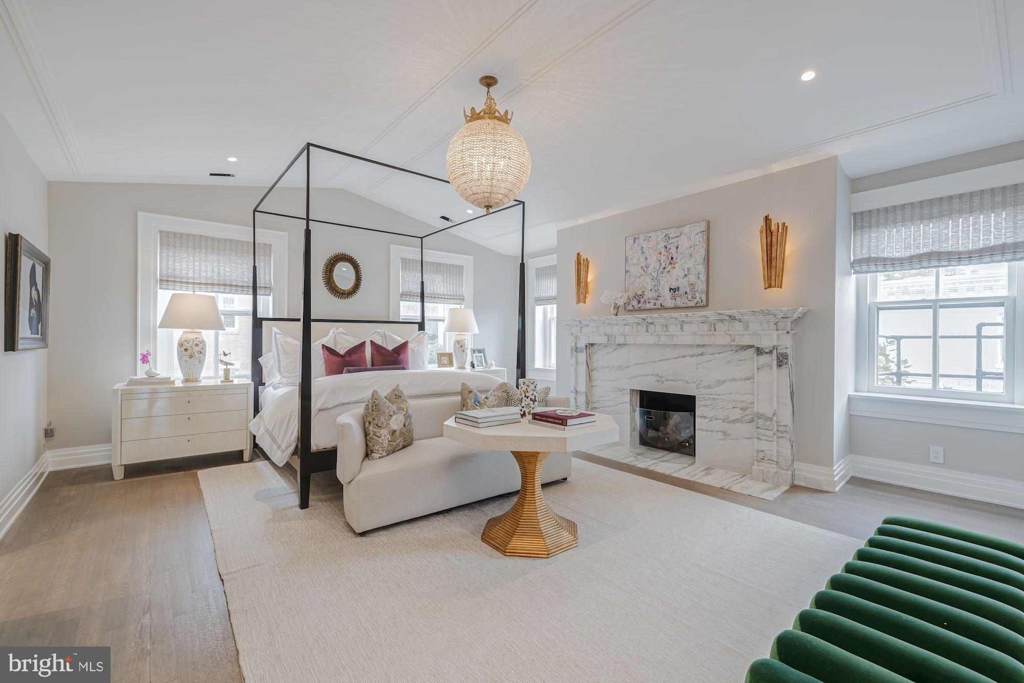 GEORGETOWN - Residential