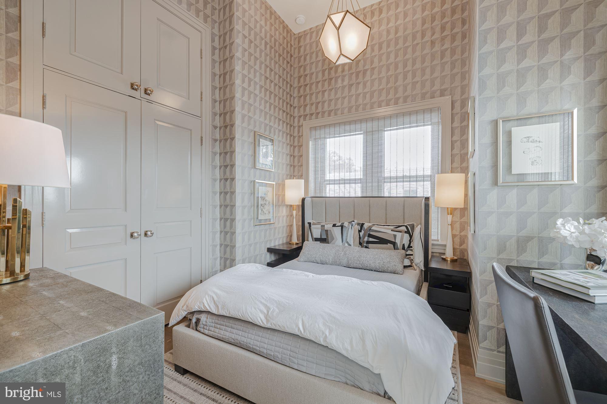 GEORGETOWN - Residential