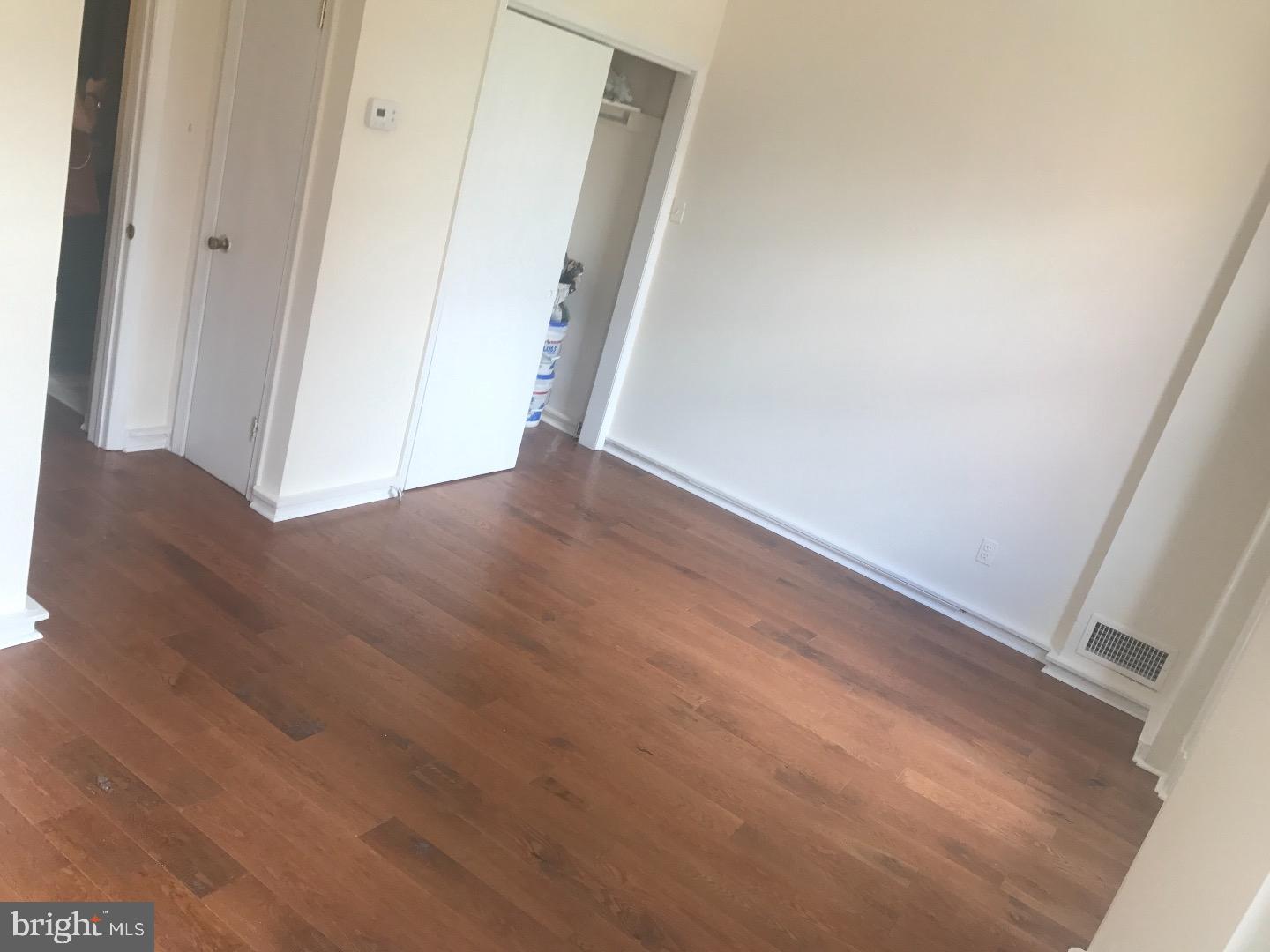 SOCIETY HILL - Residential Lease