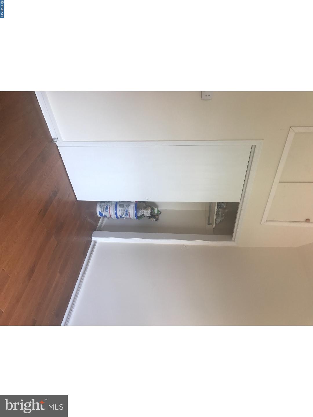 SOCIETY HILL - Residential Lease