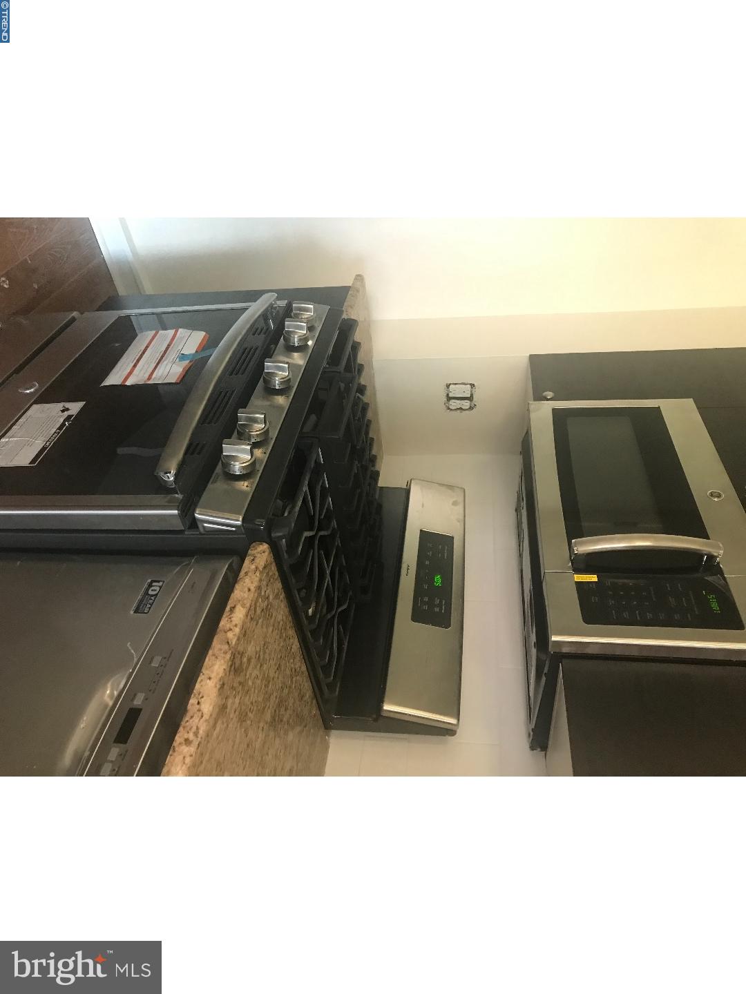 SOCIETY HILL - Residential Lease