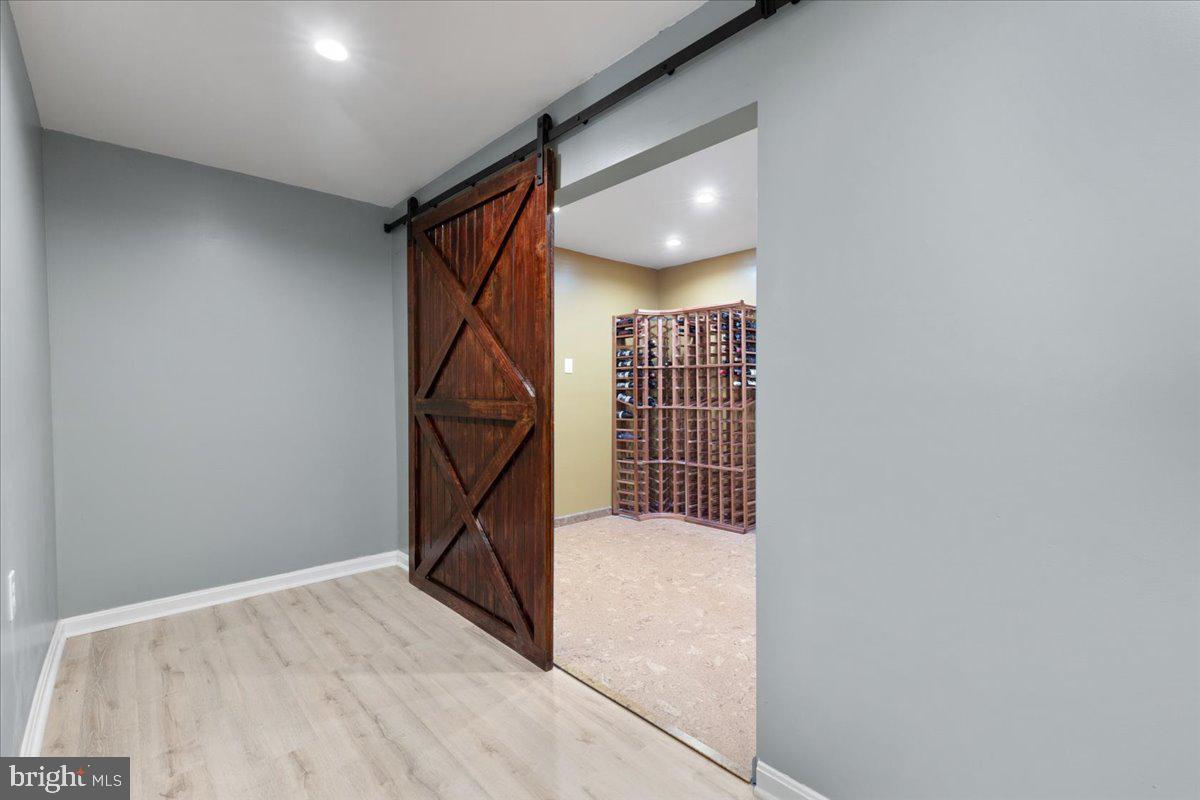 LONGMEADE SUB - Residential