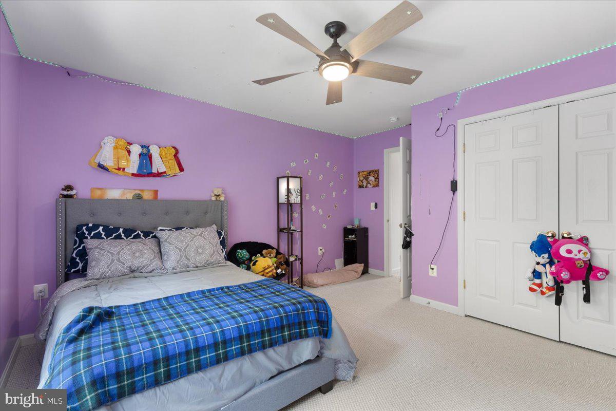 LONGMEADE SUB - Residential