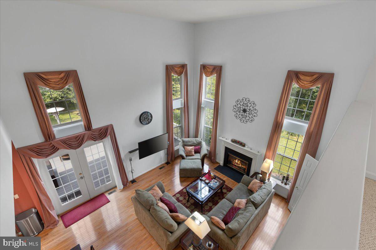 LONGMEADE SUB - Residential