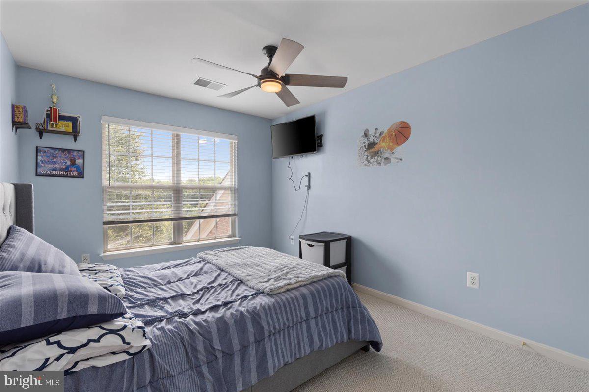 LONGMEADE SUB - Residential