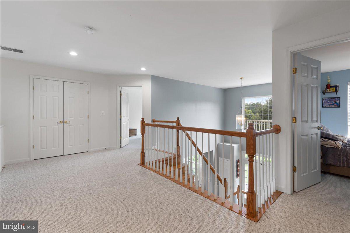 LONGMEADE SUB - Residential