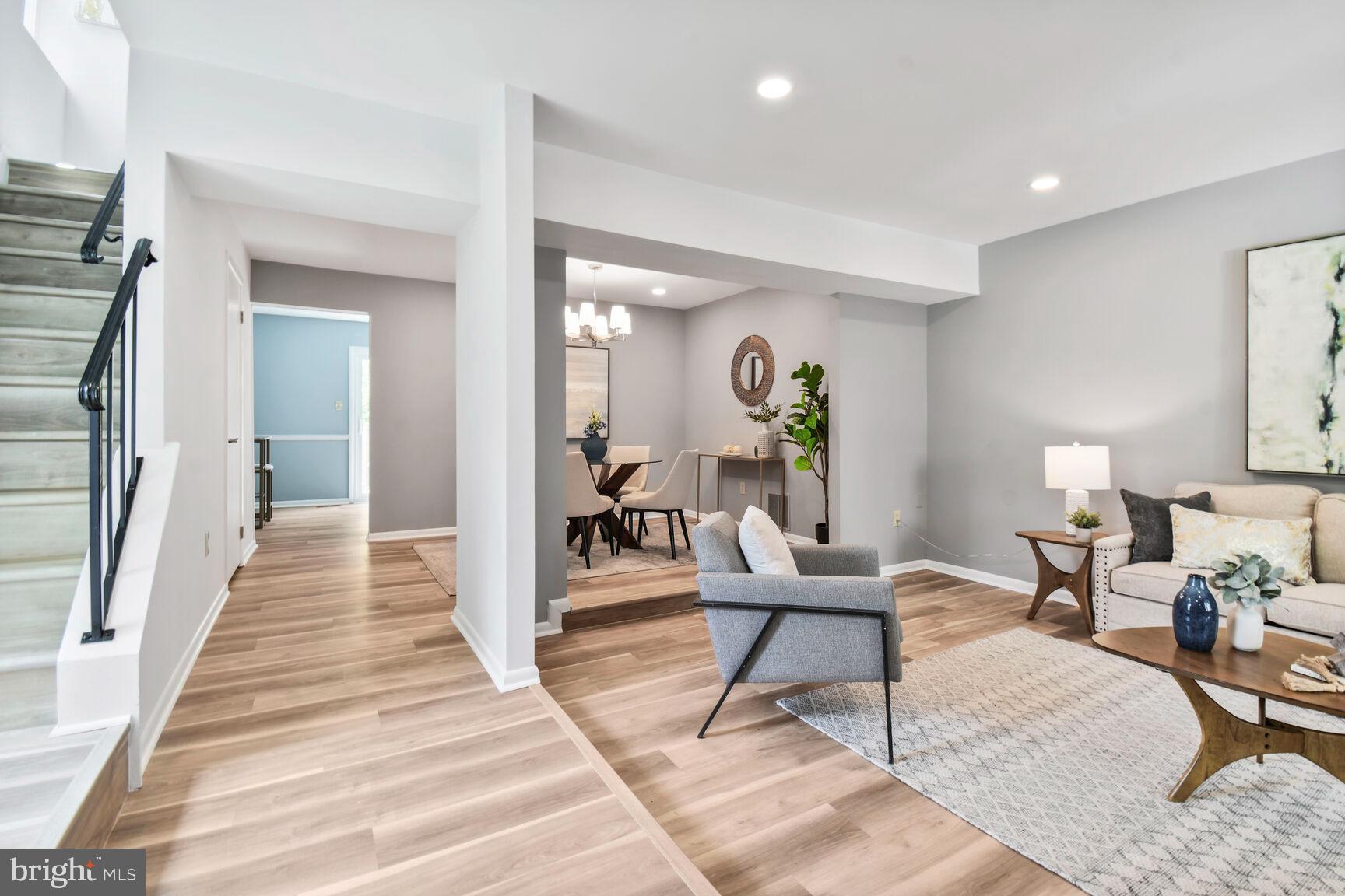 2895 SCHOOLHOUSE CIRCLE