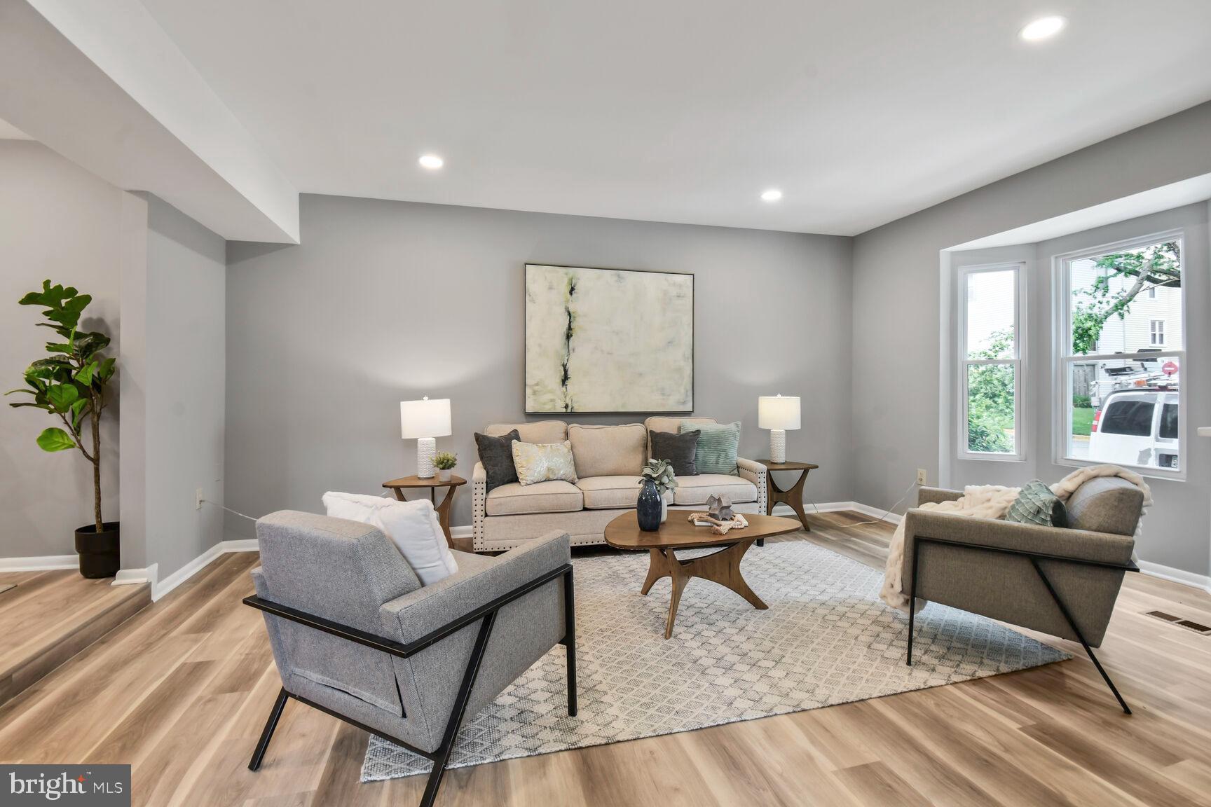 2895 SCHOOLHOUSE CIRCLE