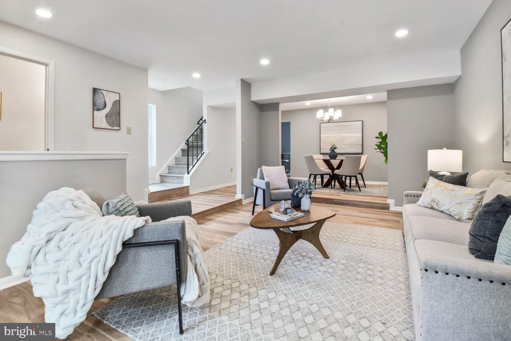 2895 SCHOOLHOUSE CIRCLE
