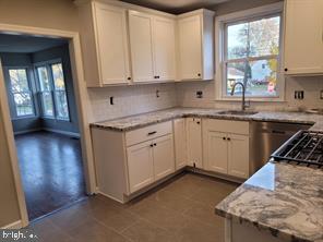 GLENSIDE - Residential Lease