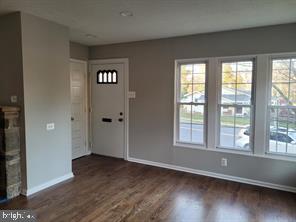 GLENSIDE - Residential Lease