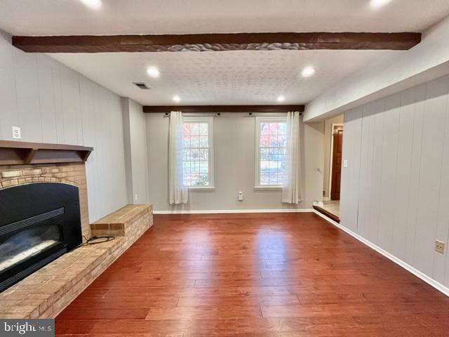 WILLERBURN ACRES - Residential Lease