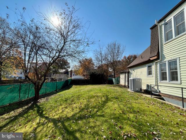 WILLERBURN ACRES - Residential Lease