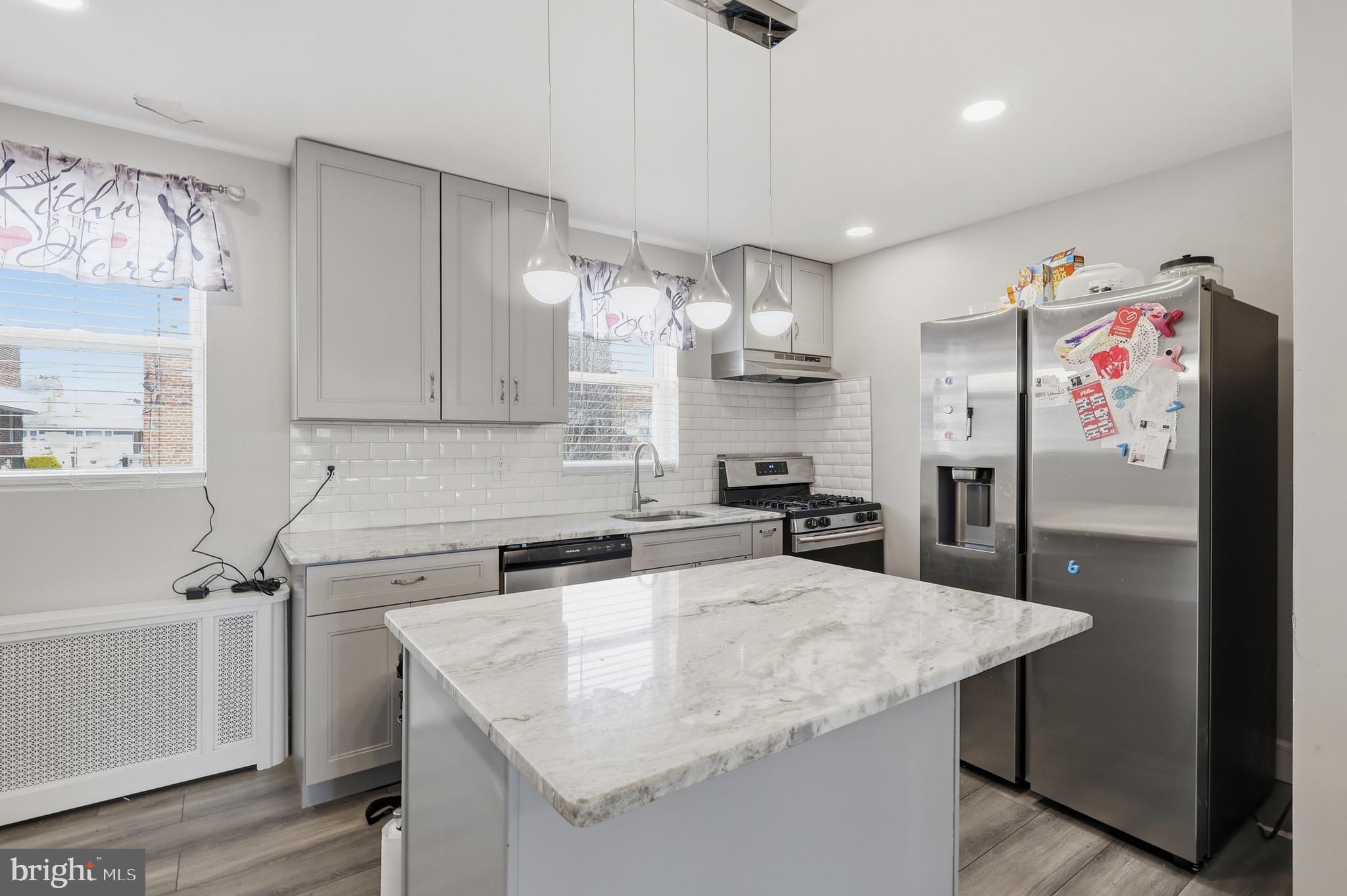 CASTOR GARDENS - Residential