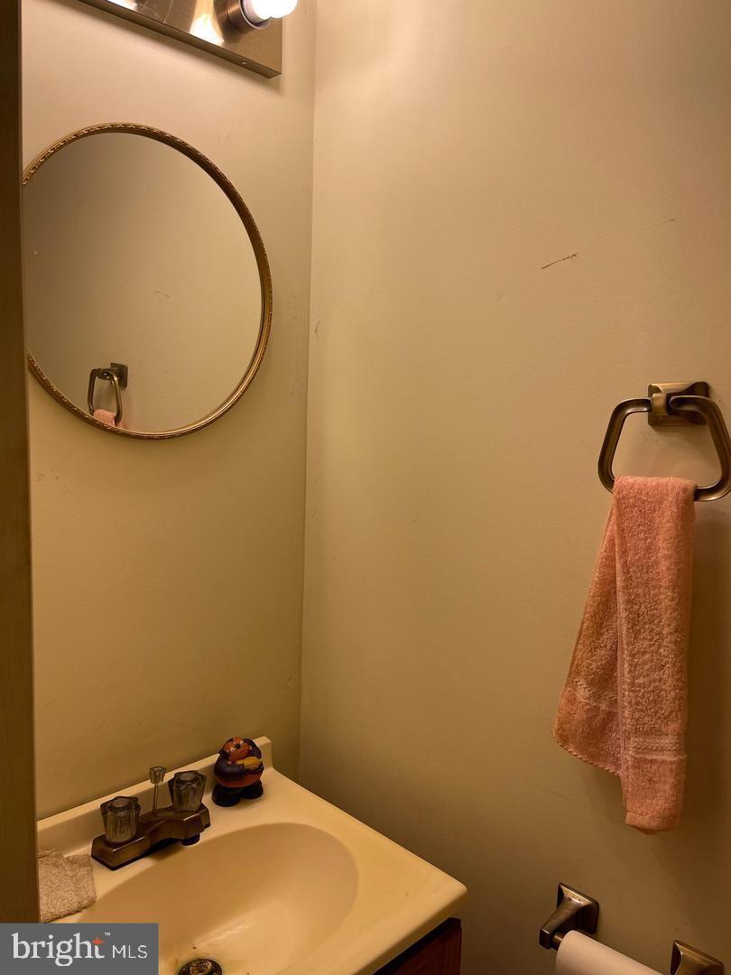 QUAIL RIDGE - Residential Lease