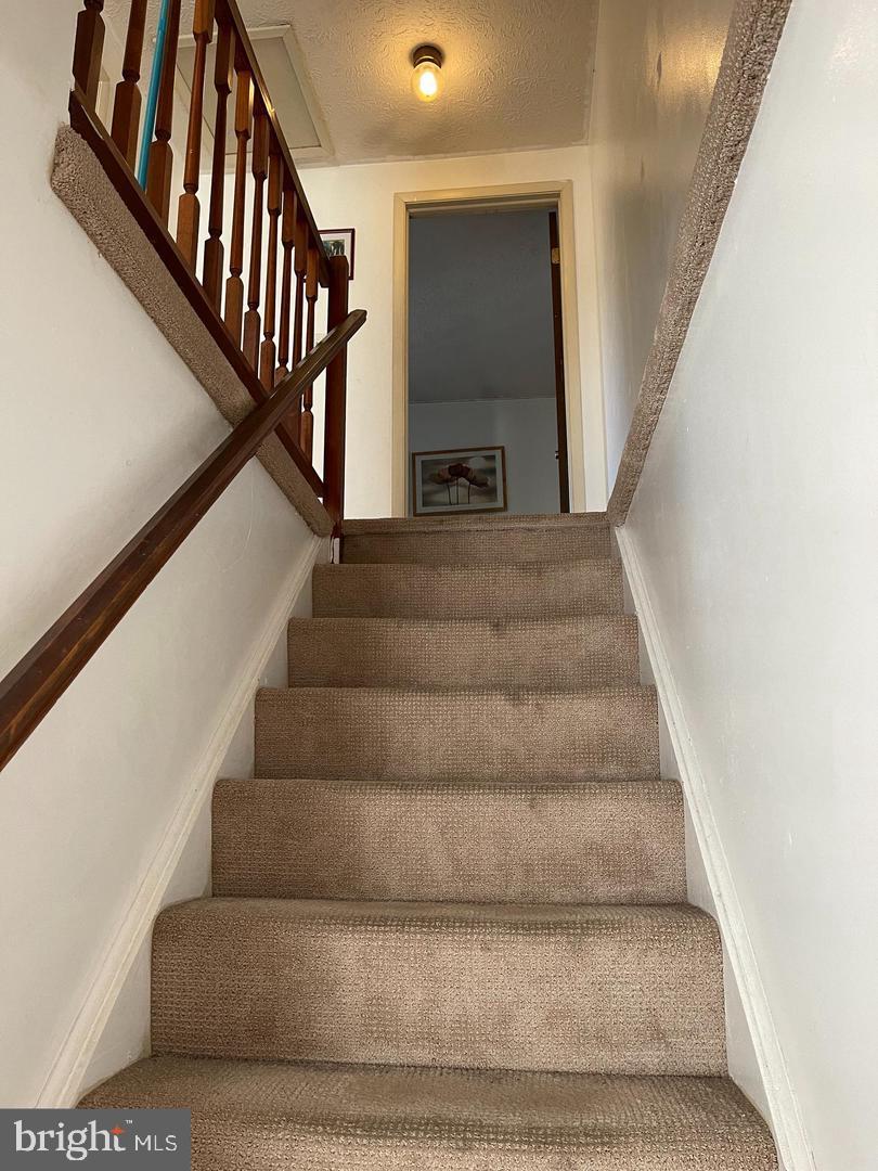 QUAIL RIDGE - Residential Lease