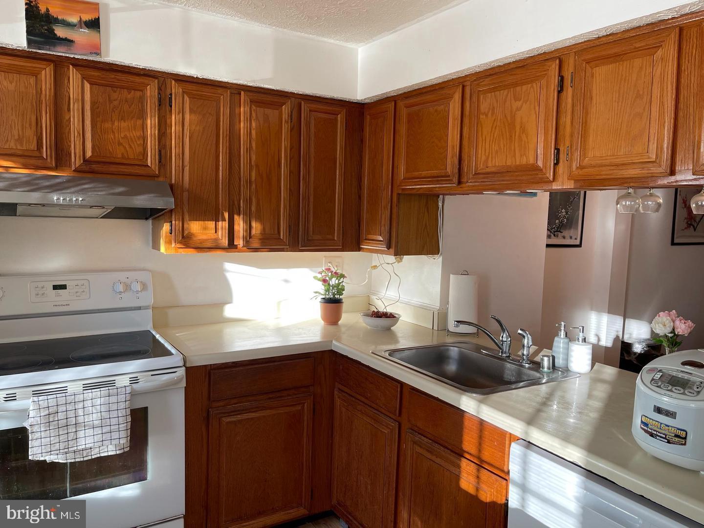 QUAIL RIDGE - Residential Lease