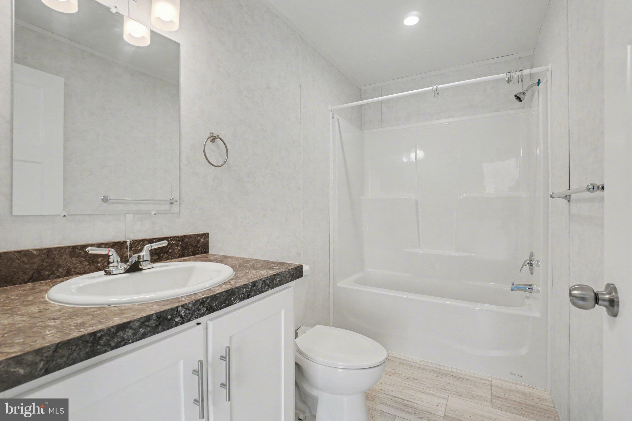 LEBANON VALLEY M.H. PARK - Residential