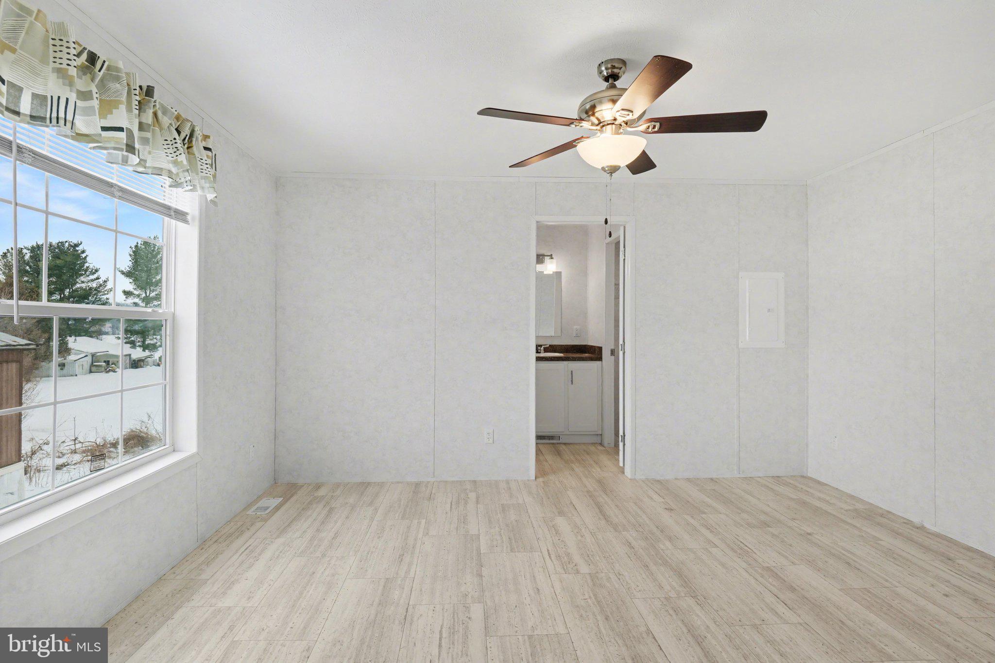 LEBANON VALLEY M.H. PARK - Residential