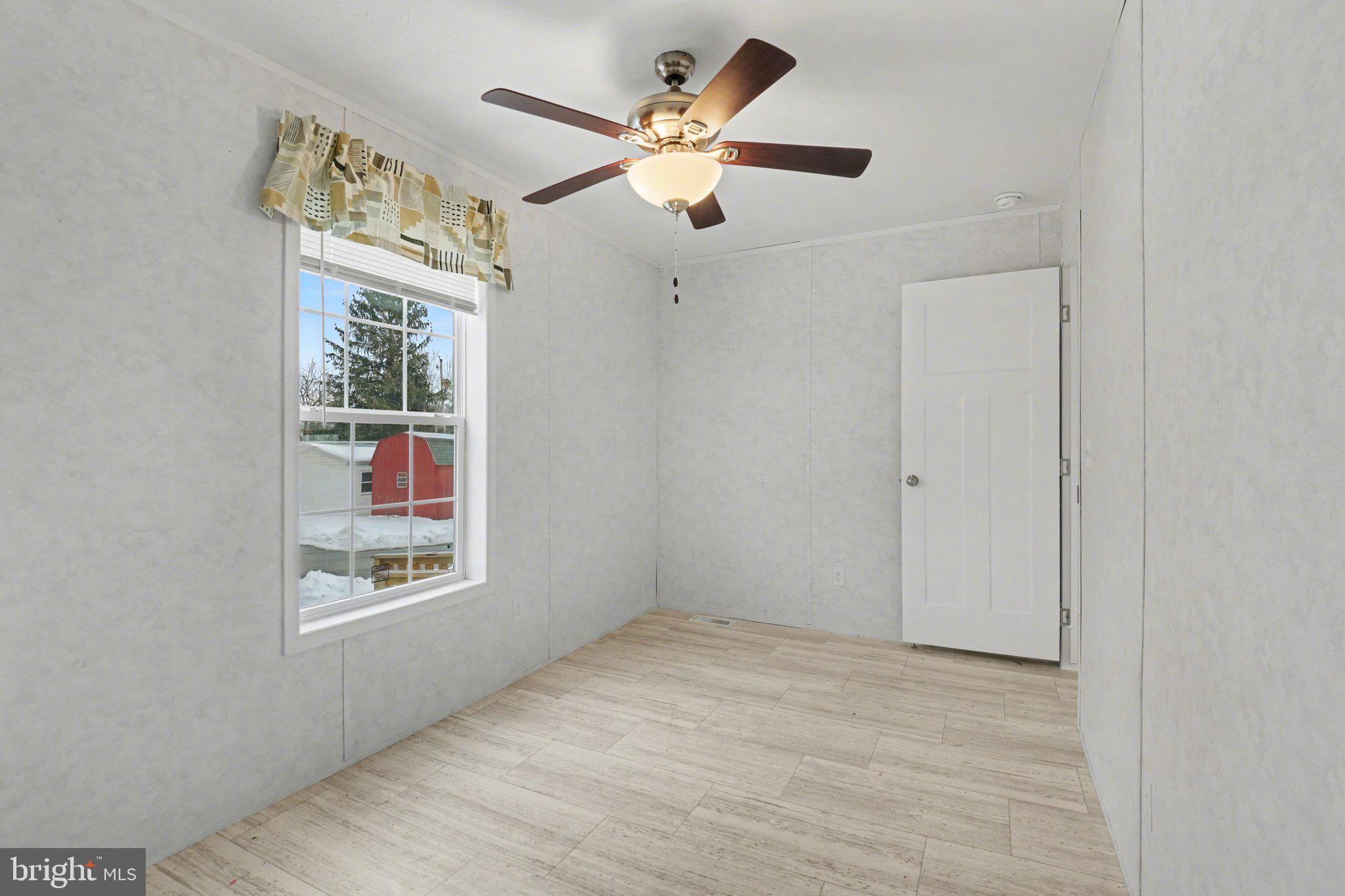 LEBANON VALLEY M.H. PARK - Residential