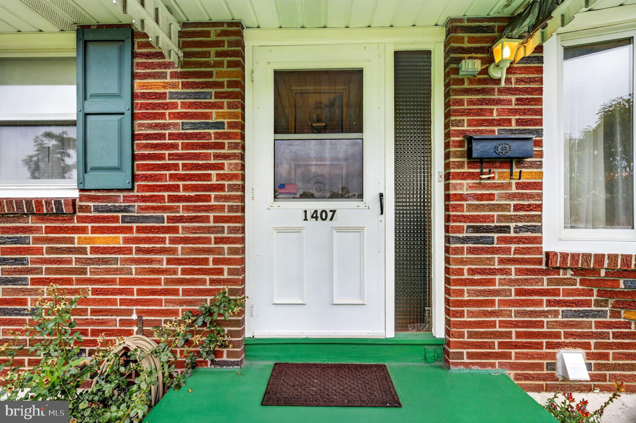 1407 E LIVINGSTON STREET