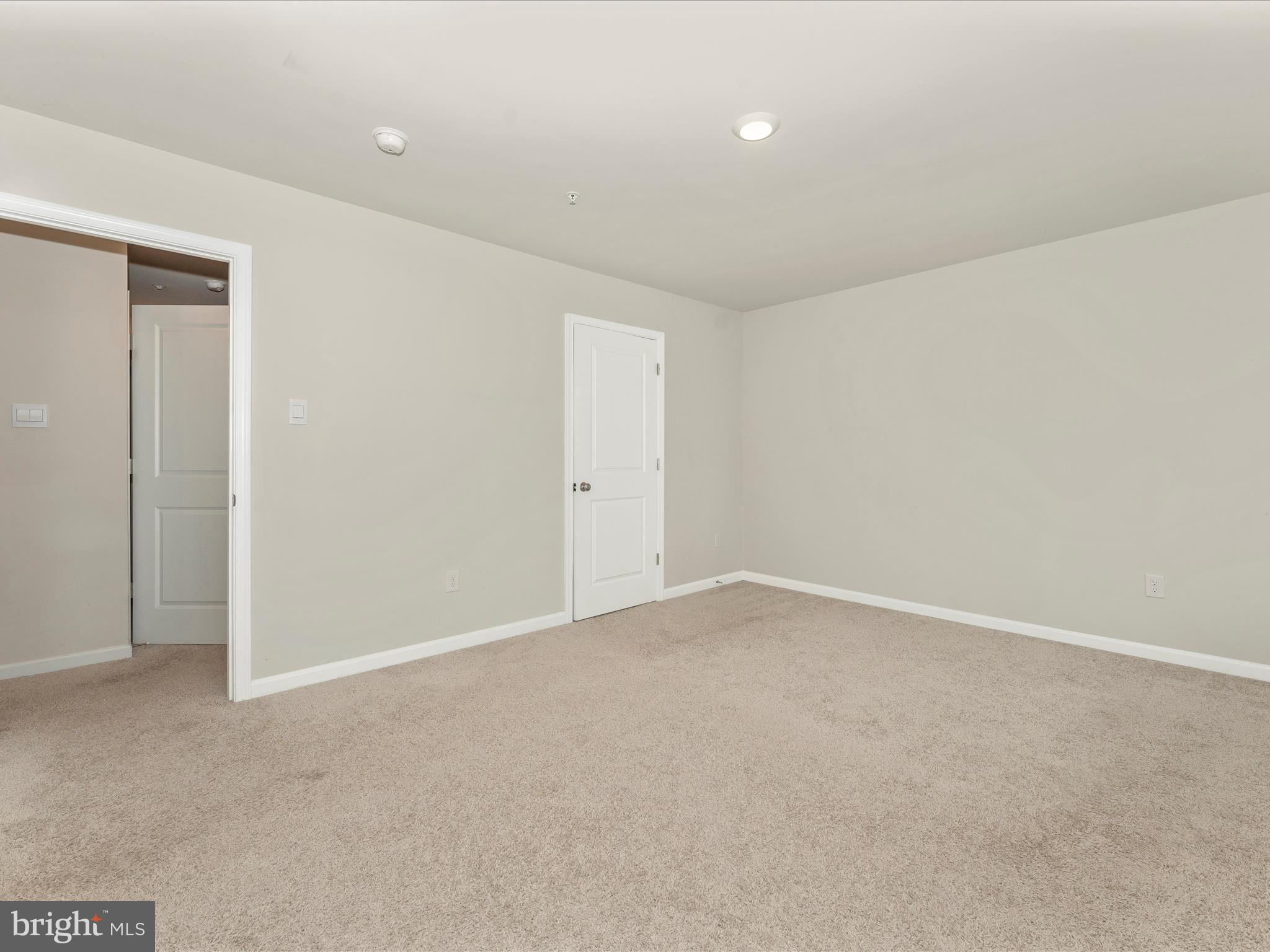 TUSCARORA CREEK - Residential