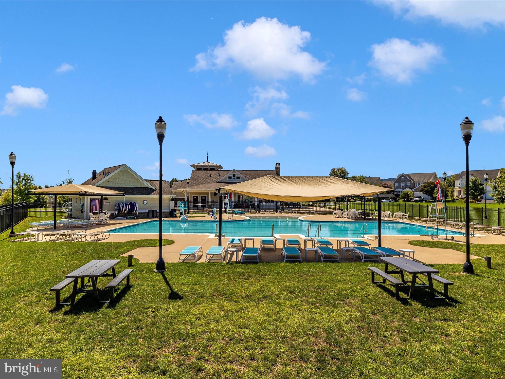 TUSCARORA CREEK - Residential