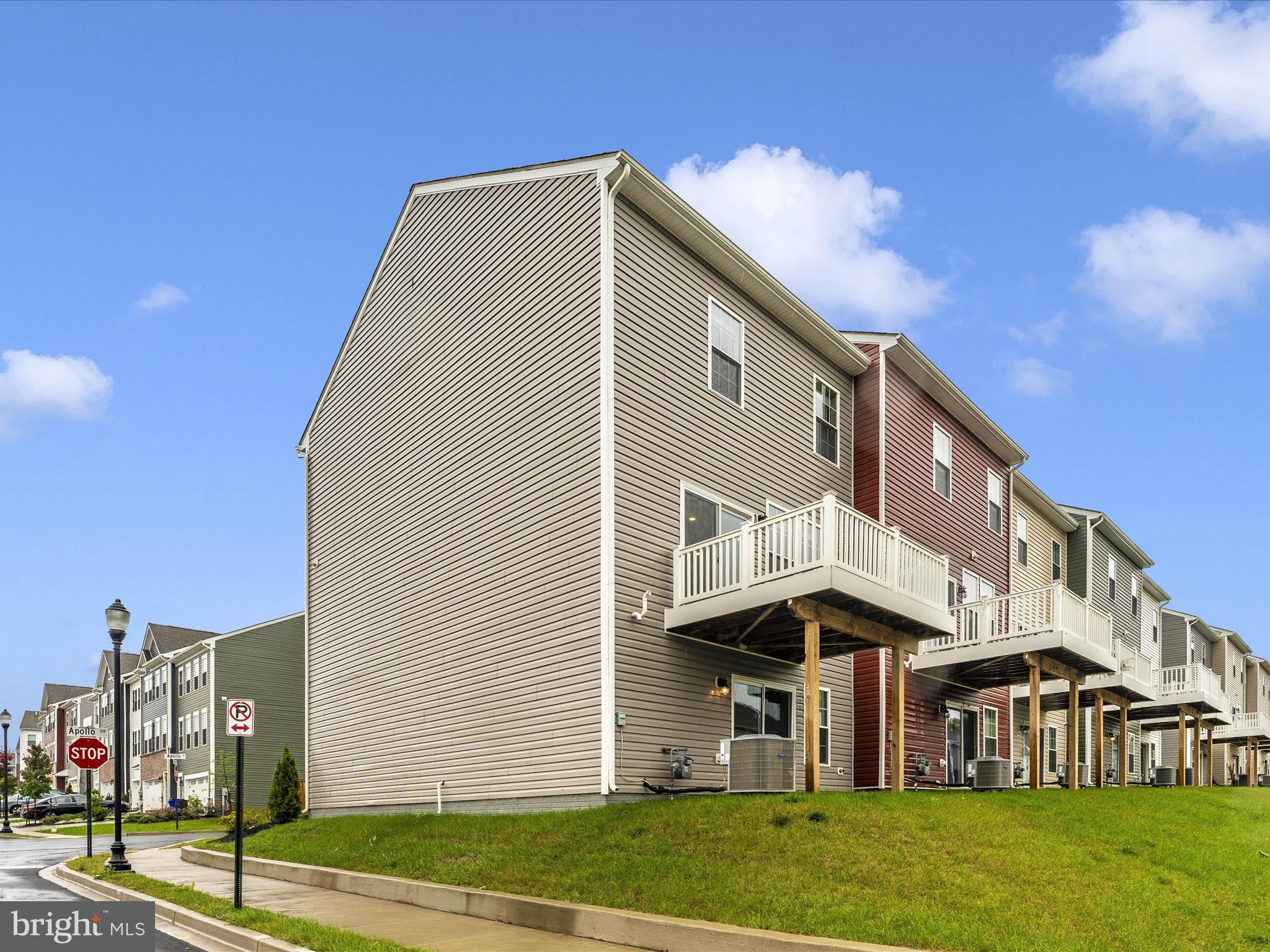 TUSCARORA CREEK - Residential