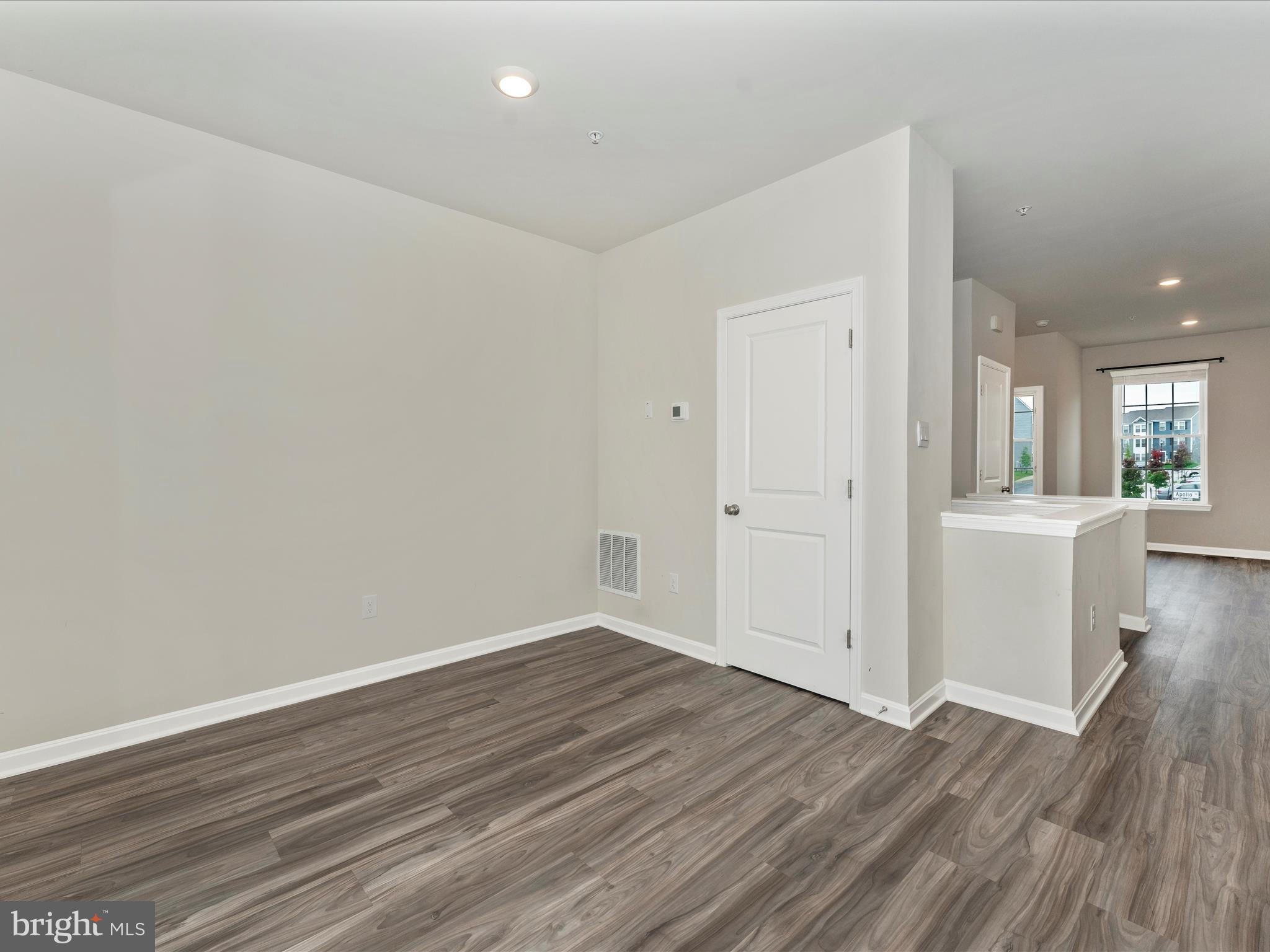 TUSCARORA CREEK - Residential