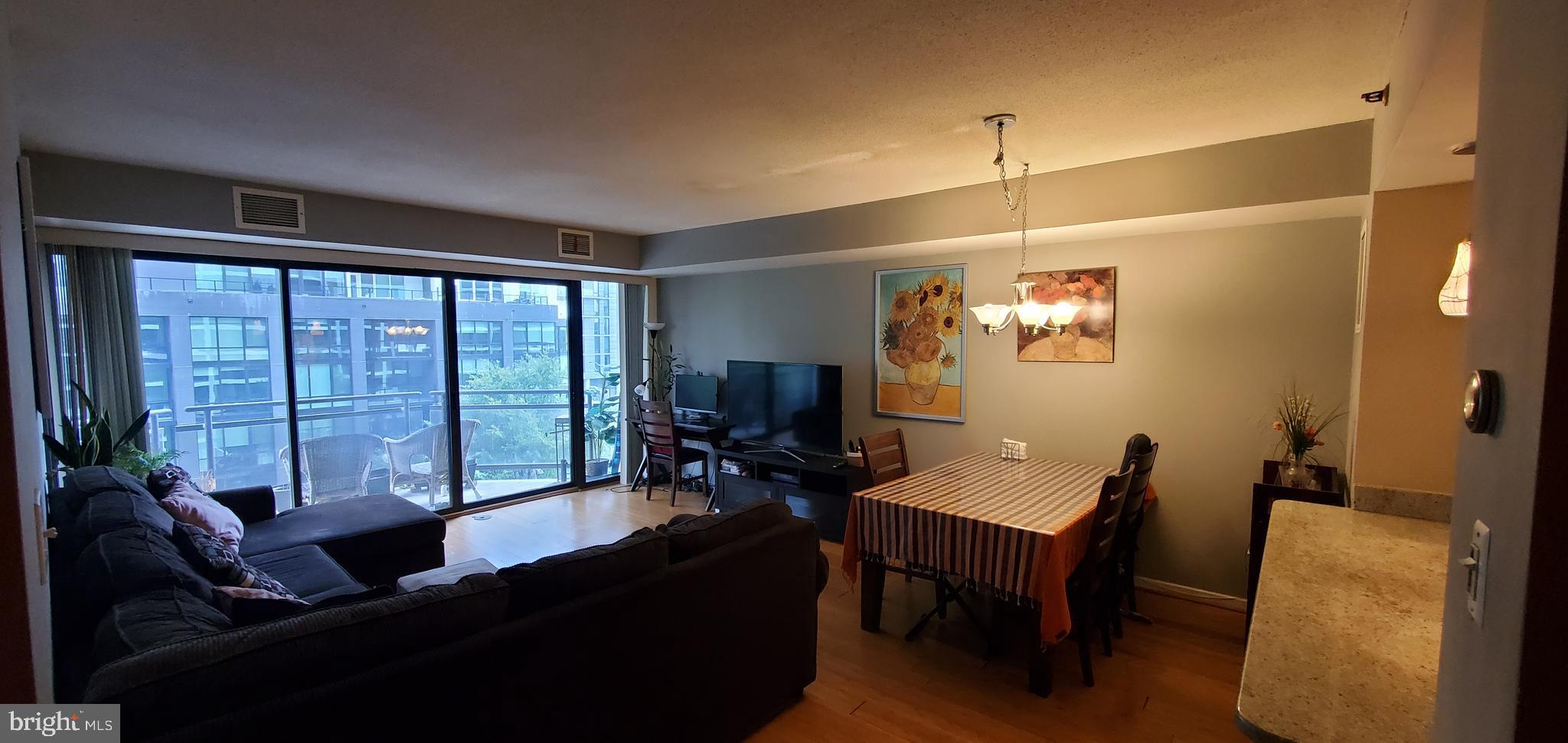 ARLINGTON - Residential Lease