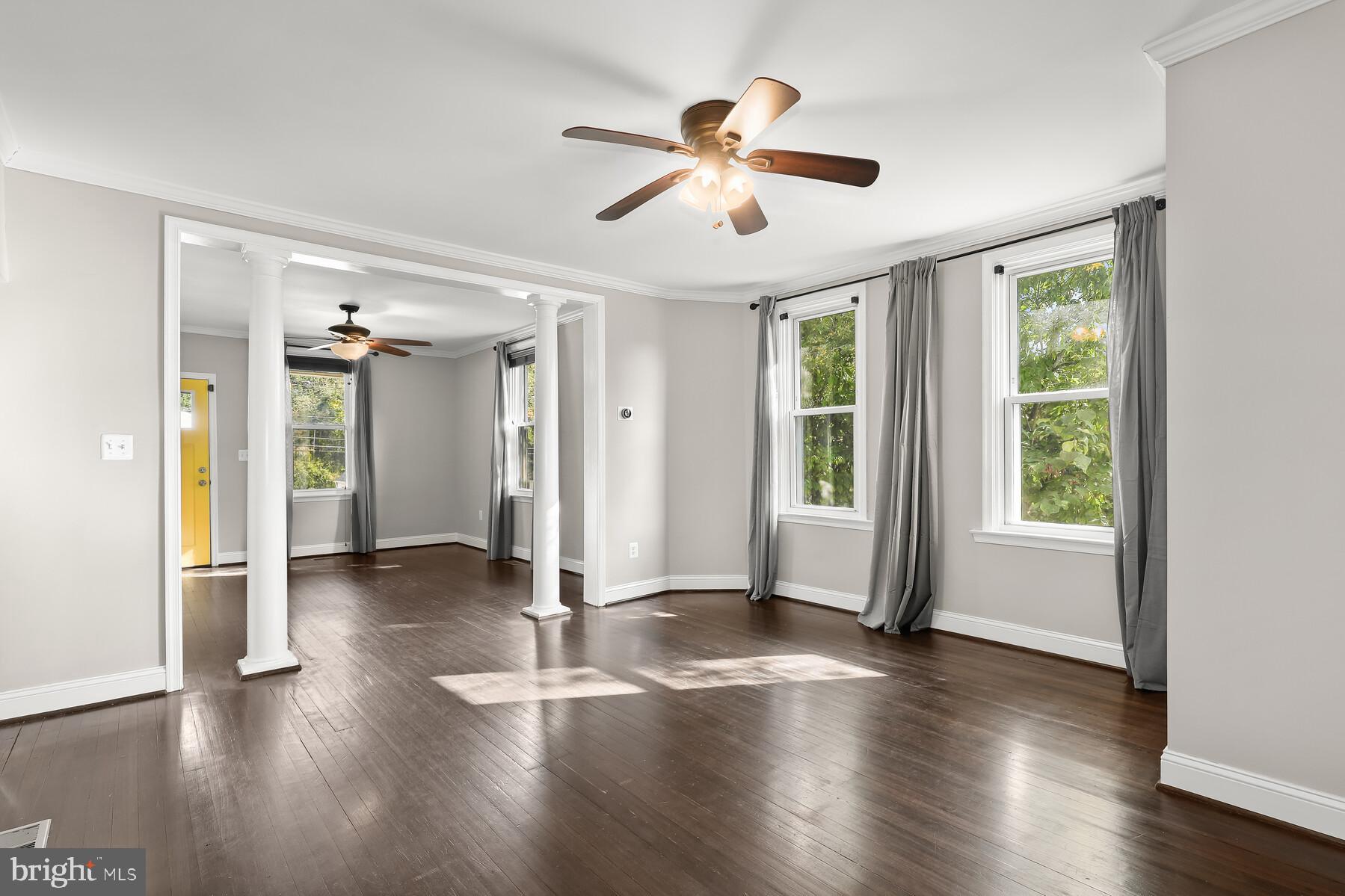 RIDGE GROVE - Residential