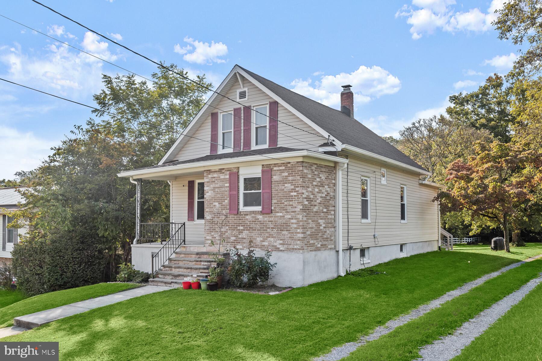 RIDGE GROVE - Residential