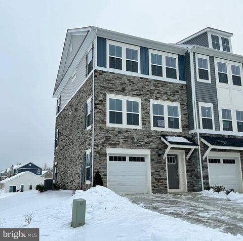 10986 BARNARD PLACE WHITE PLAINS MD 20695