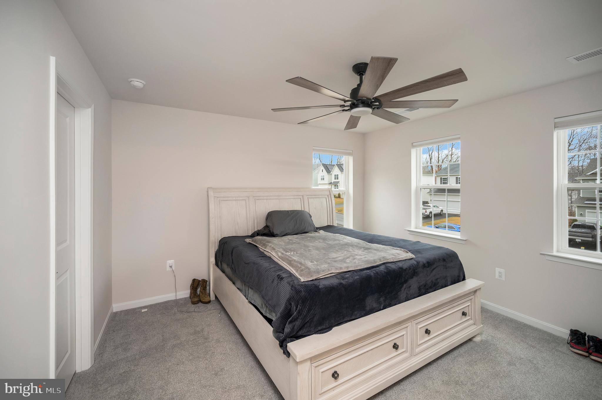 WILDERNESS SHORES - Residential