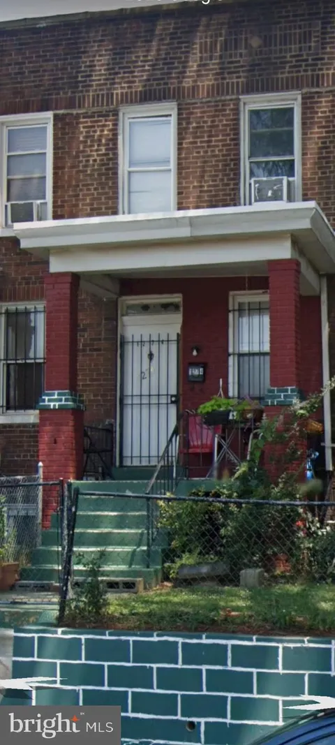 MLS: DCDC2191502