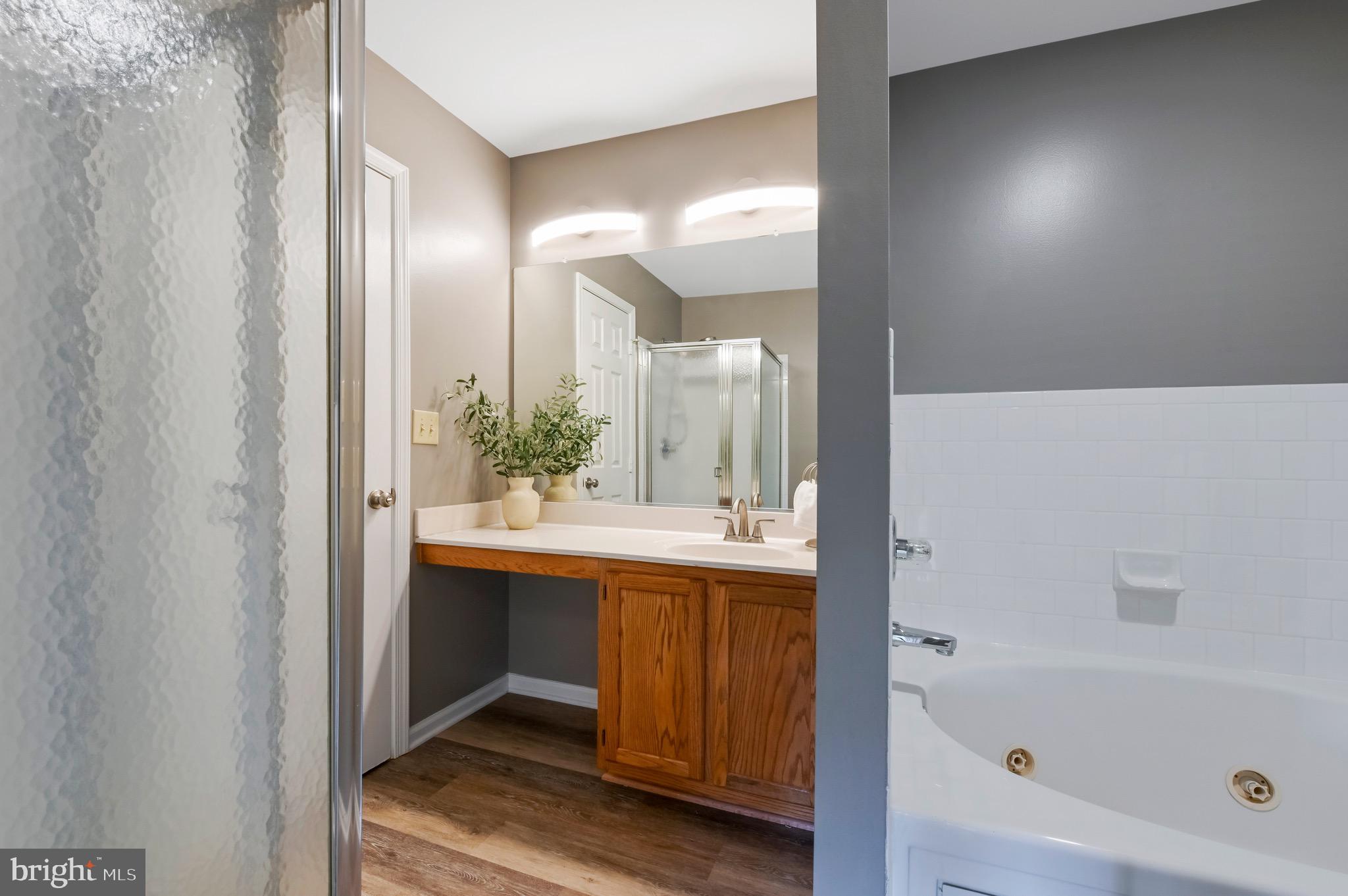 NANTUCKET MEWS @ CROFTON - Residential