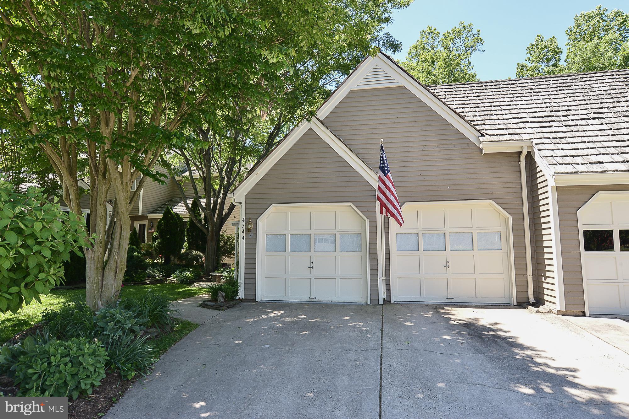 MONTCLAIR - Residential