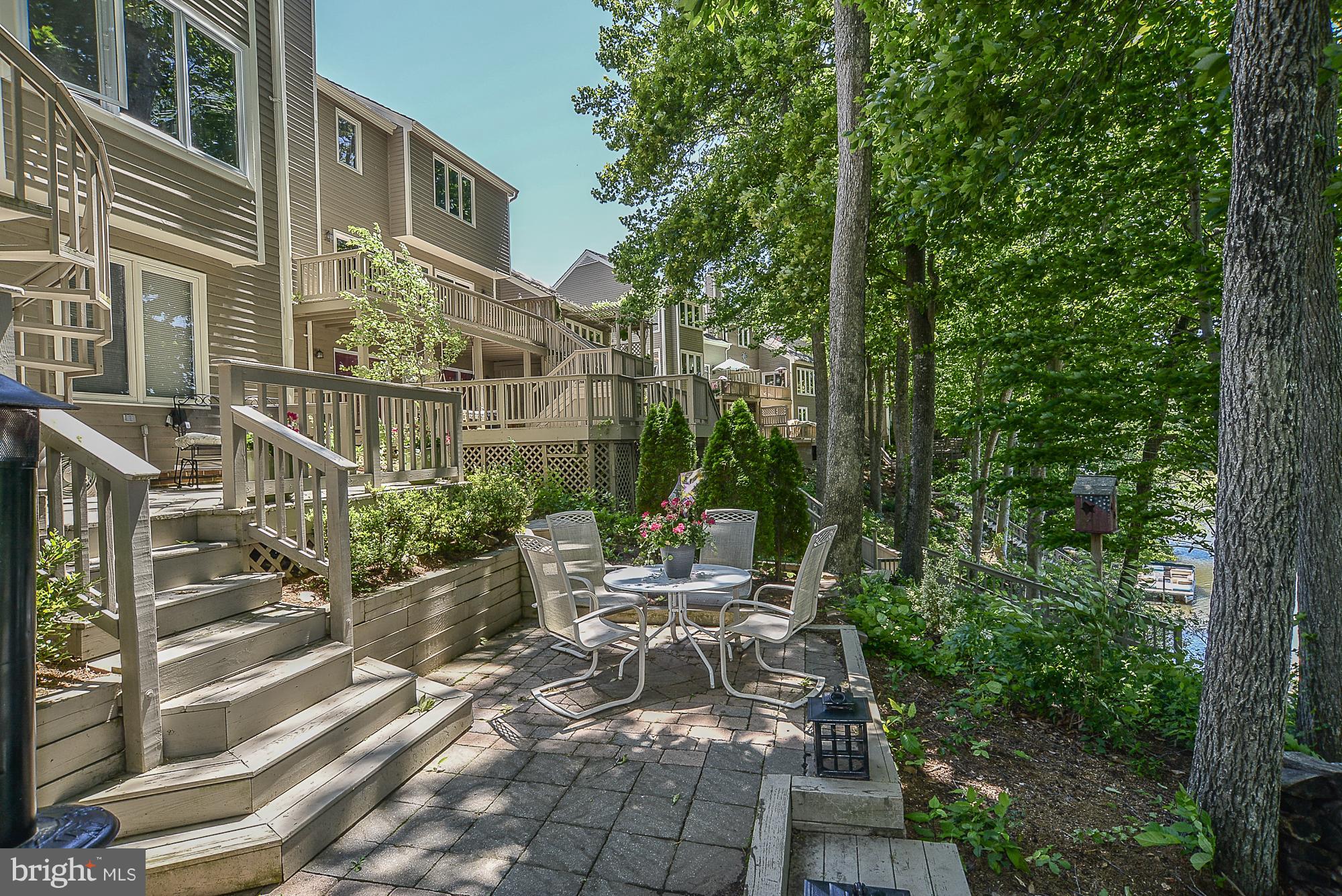 MONTCLAIR - Residential