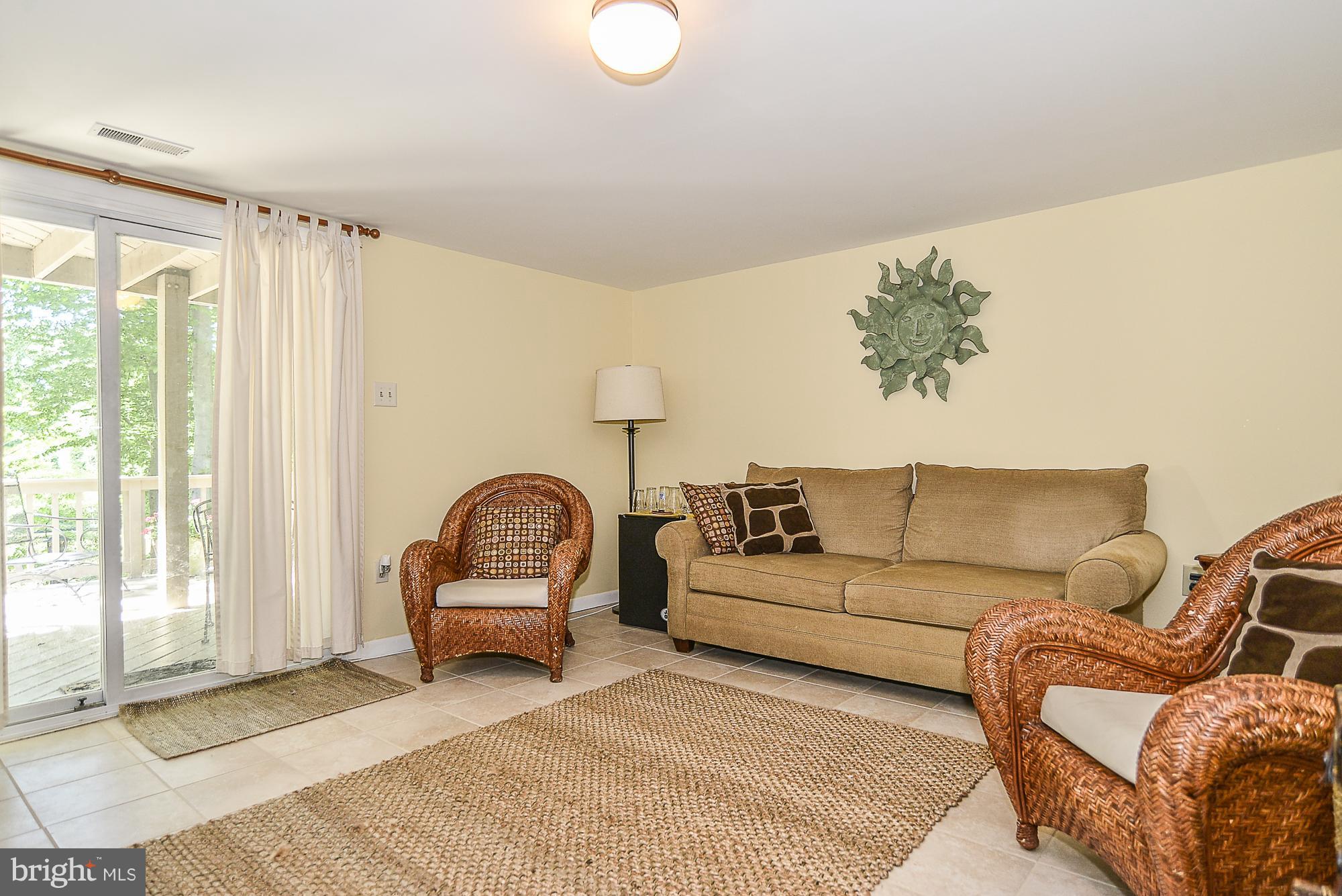 MONTCLAIR - Residential