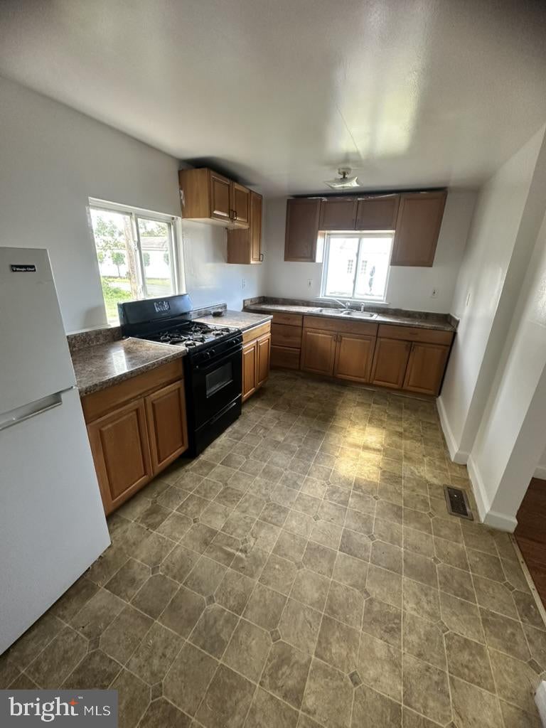 95 FAIRTON MILLVILLE RD.