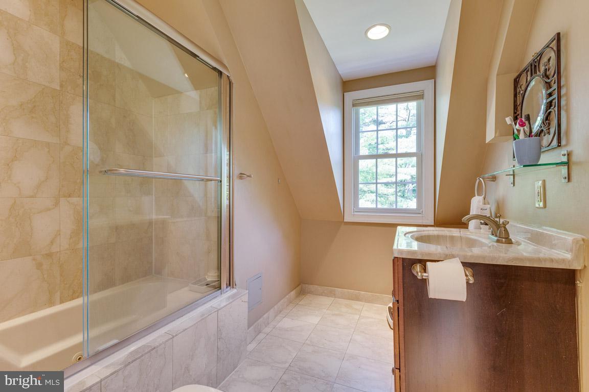 AVENEL - Residential