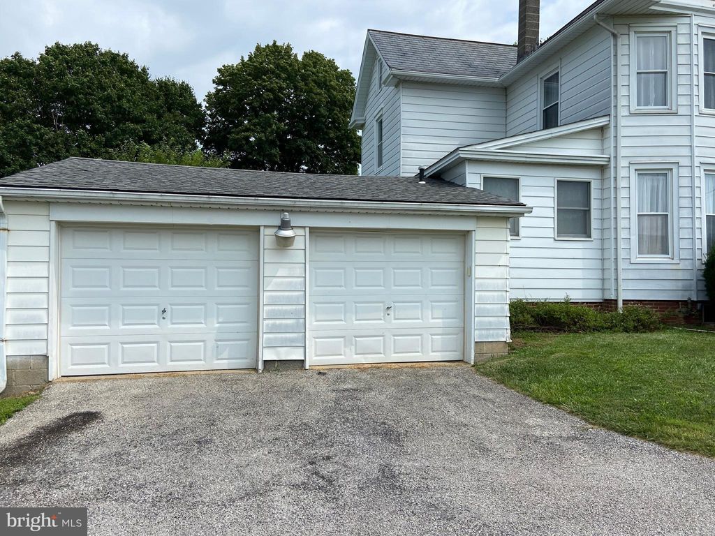 Photo of 34 S Market Street, FAWN GROVE, PA 17321 (MLS # PAYK2089992)