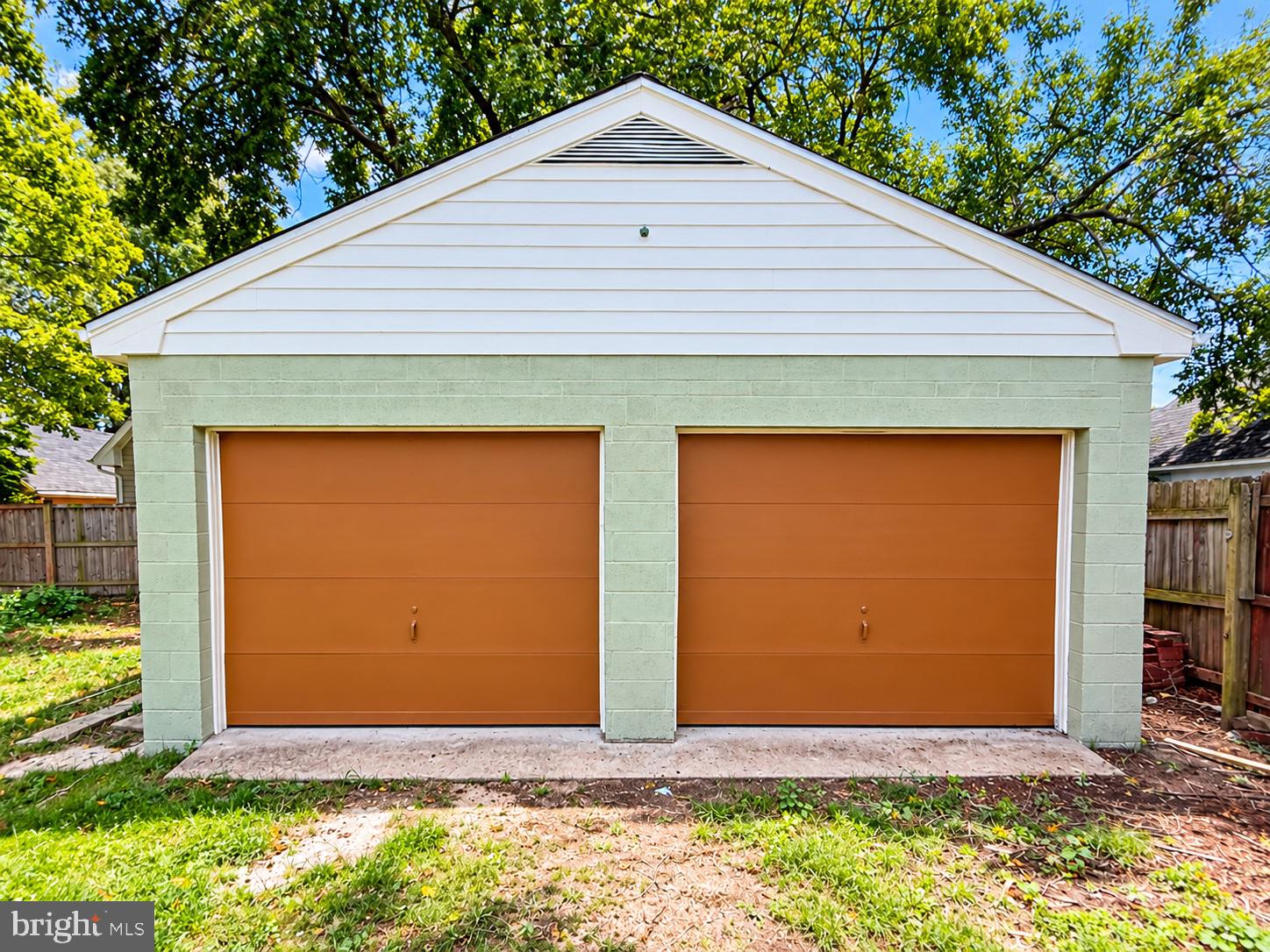 114 W END AVENUE