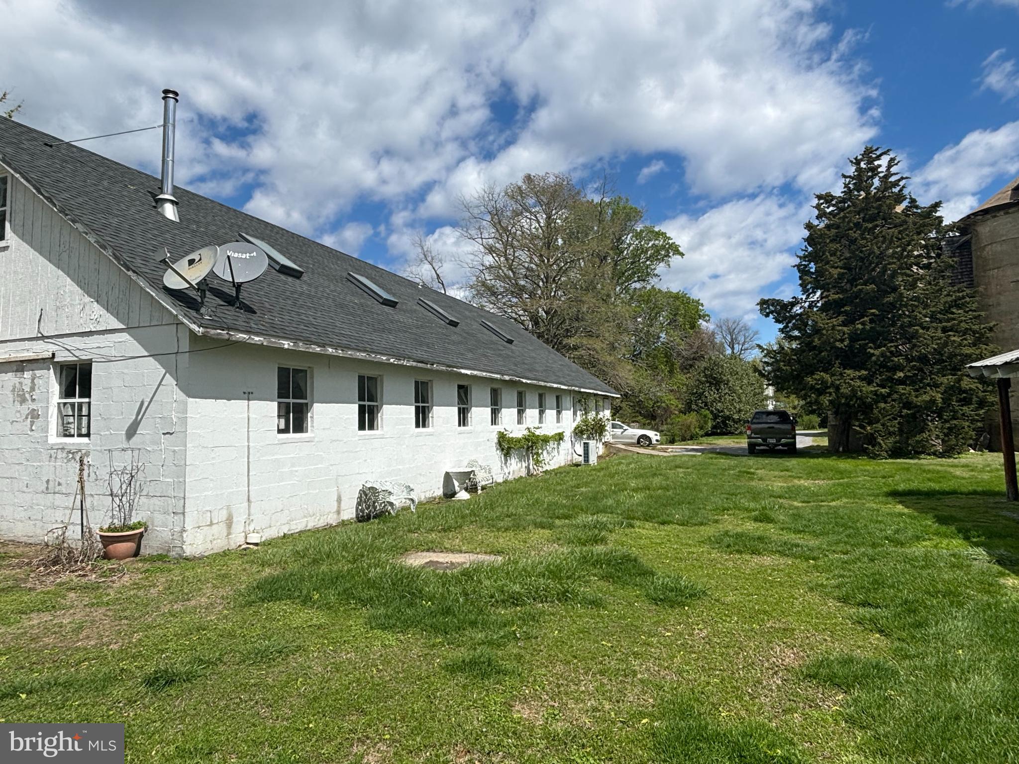 CLAIBORNE - Residential