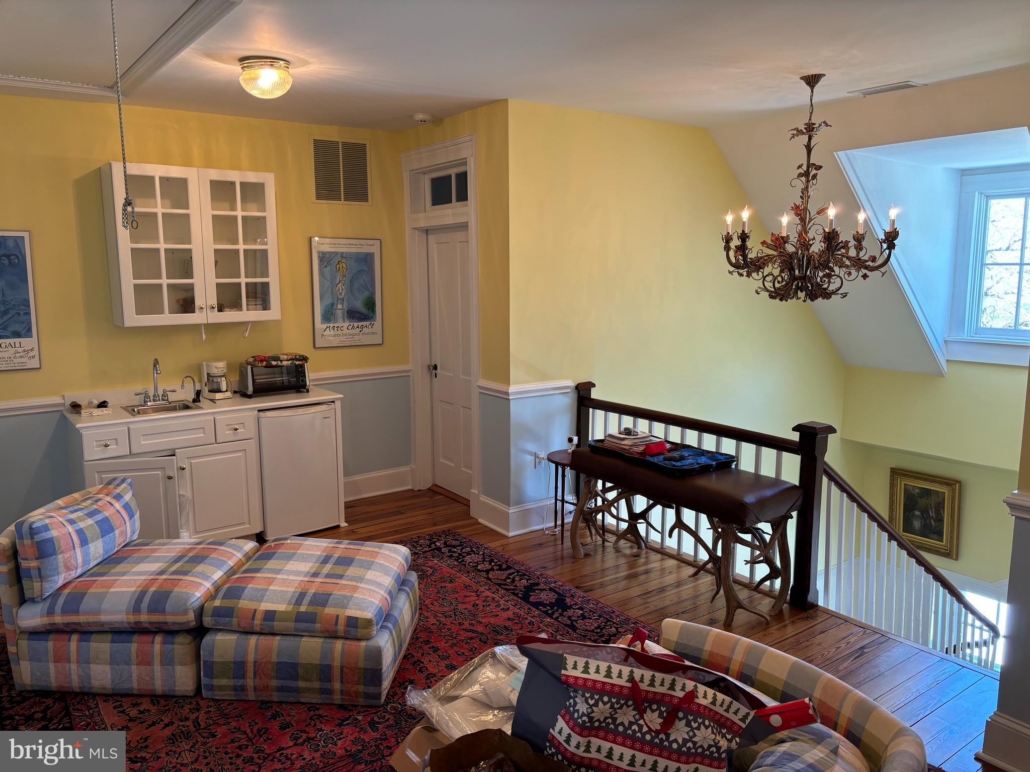 CLAIBORNE - Residential