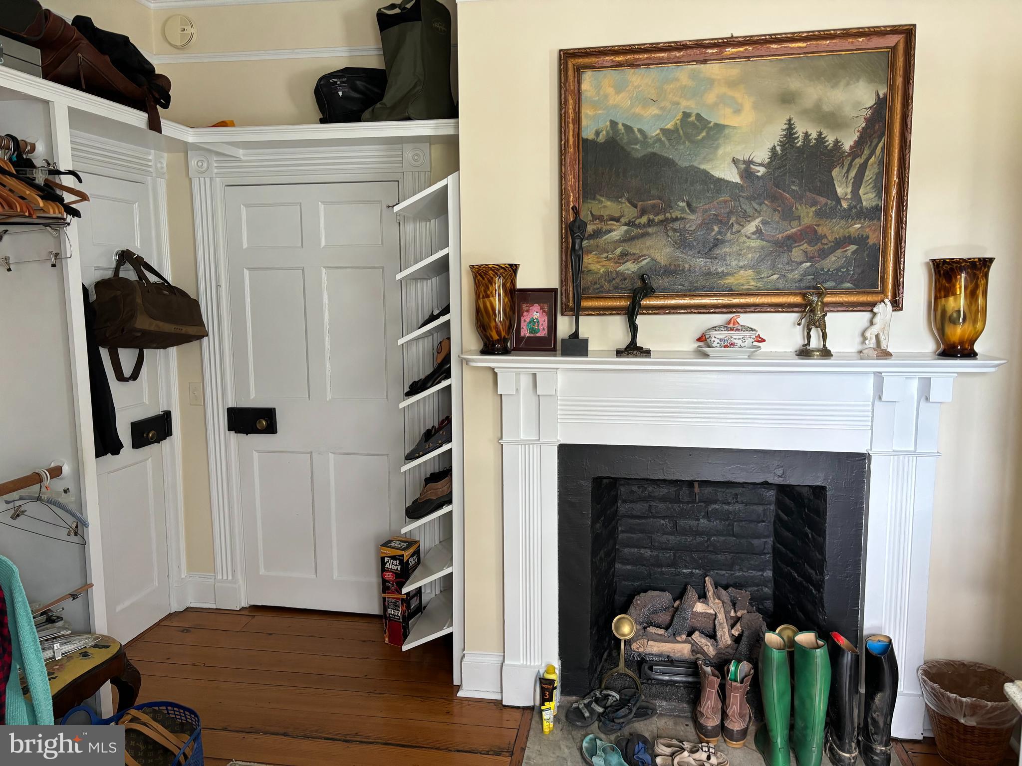 CLAIBORNE - Residential