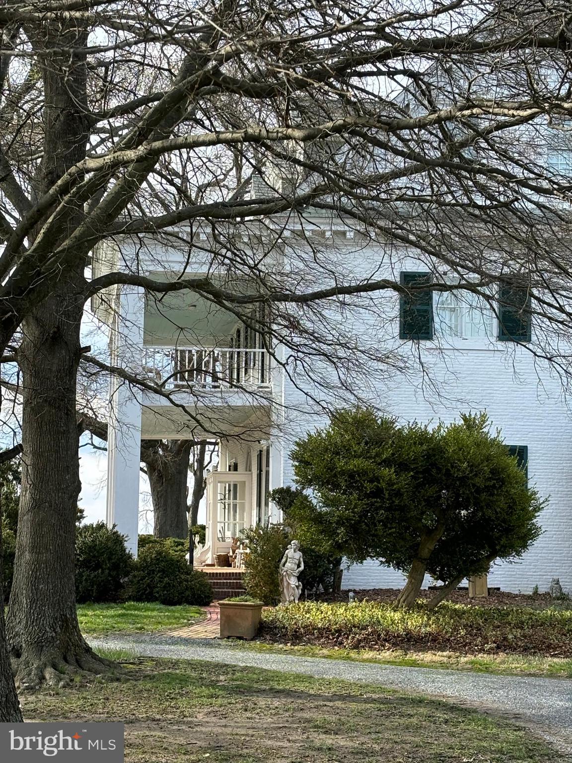 CLAIBORNE - Residential