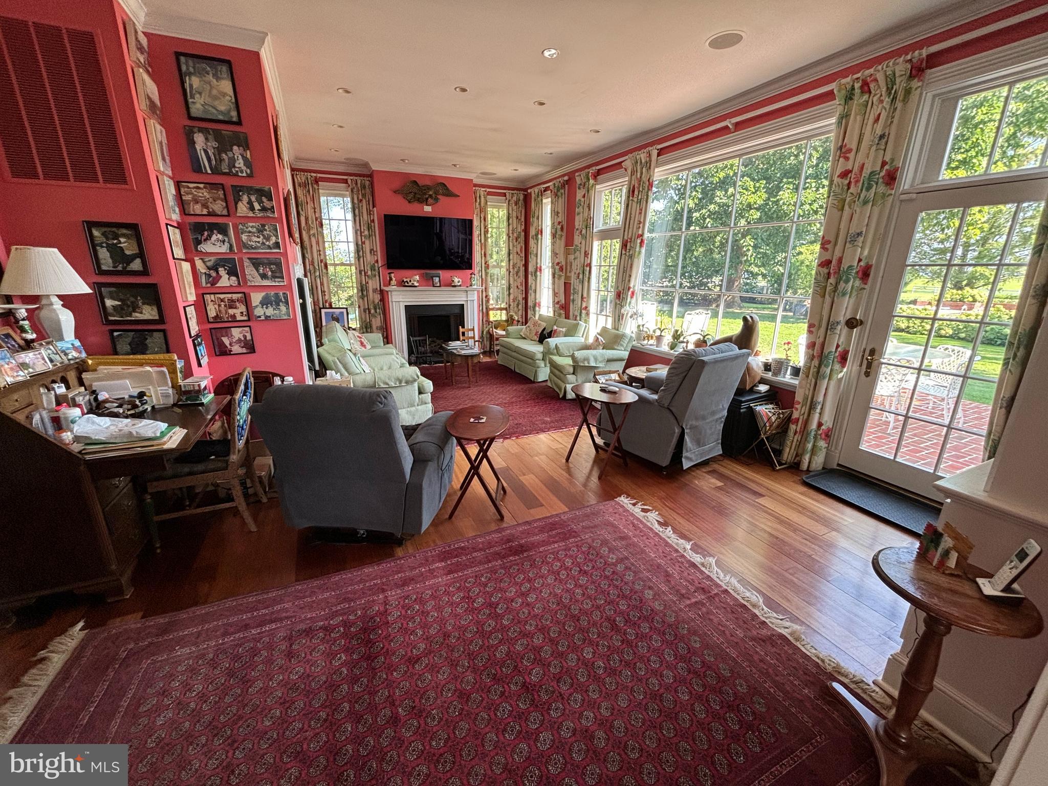 CLAIBORNE - Residential