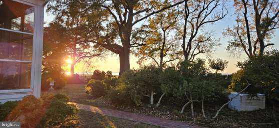 CLAIBORNE - Residential